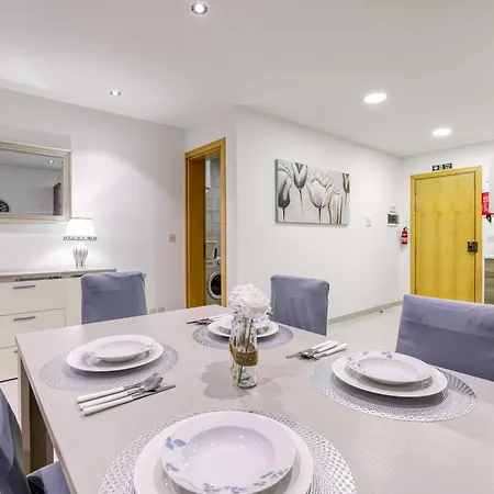 Stylish 1br With Private Balcony In Qawra By 360 Estates
