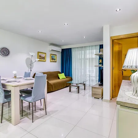 Stylish 1br With Private Balcony In Qawra By 360 Estates