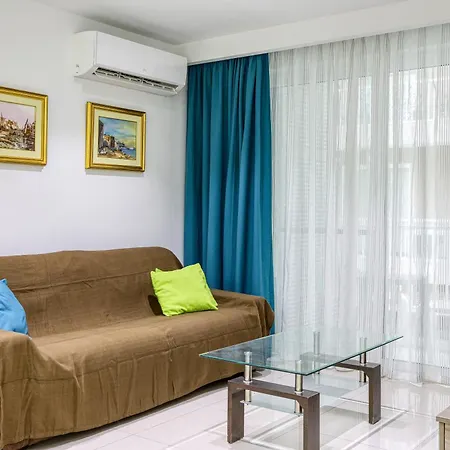 Stylish 1br With Private Balcony In Qawra By 360 Estates *