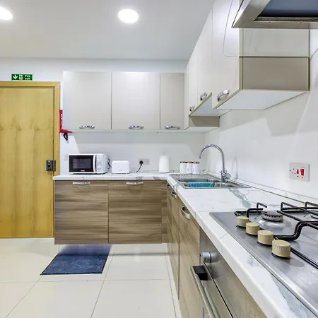 Stylish 1br With Private Balcony In Qawra By 360 Estates *